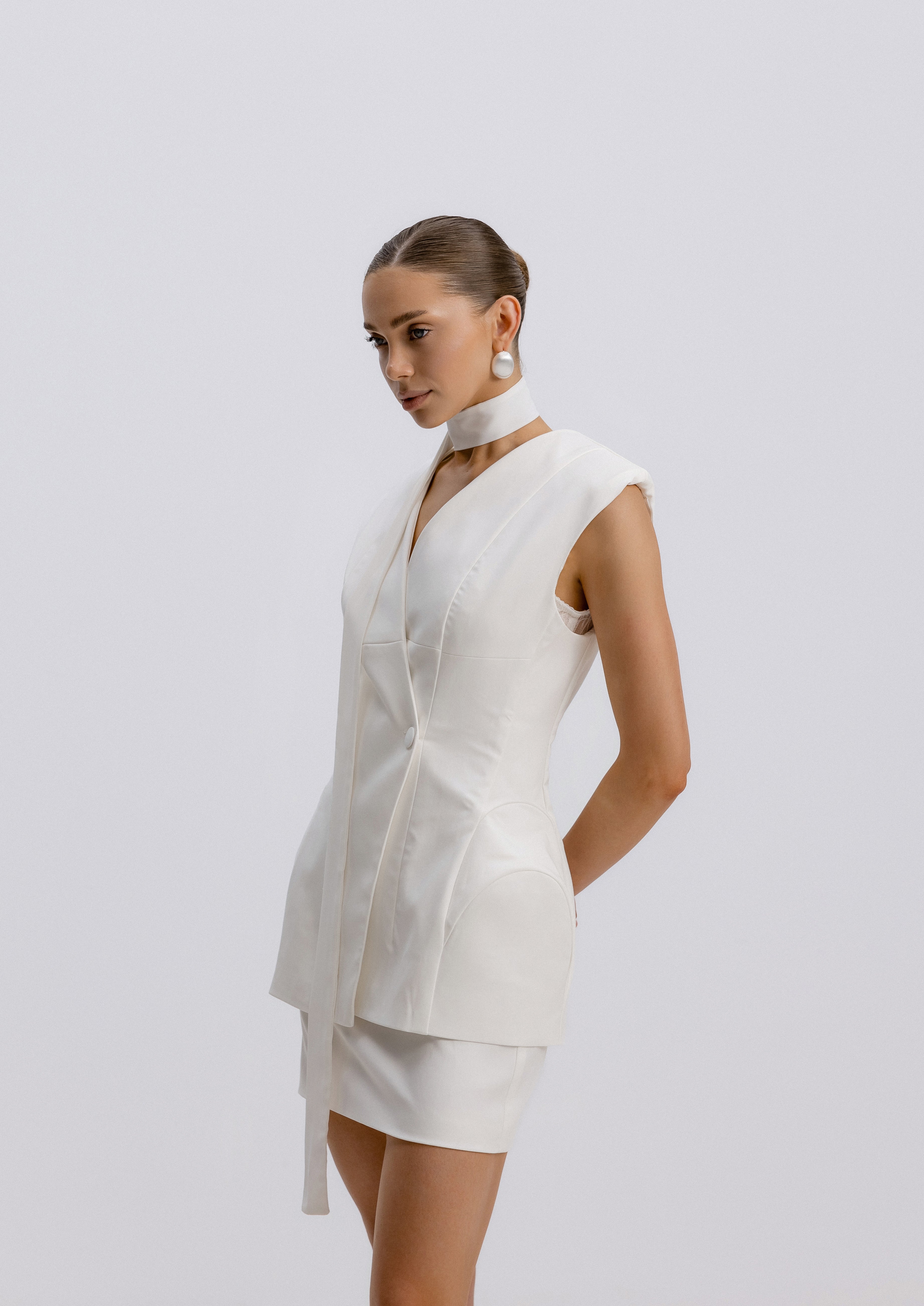 Kiara White Suit