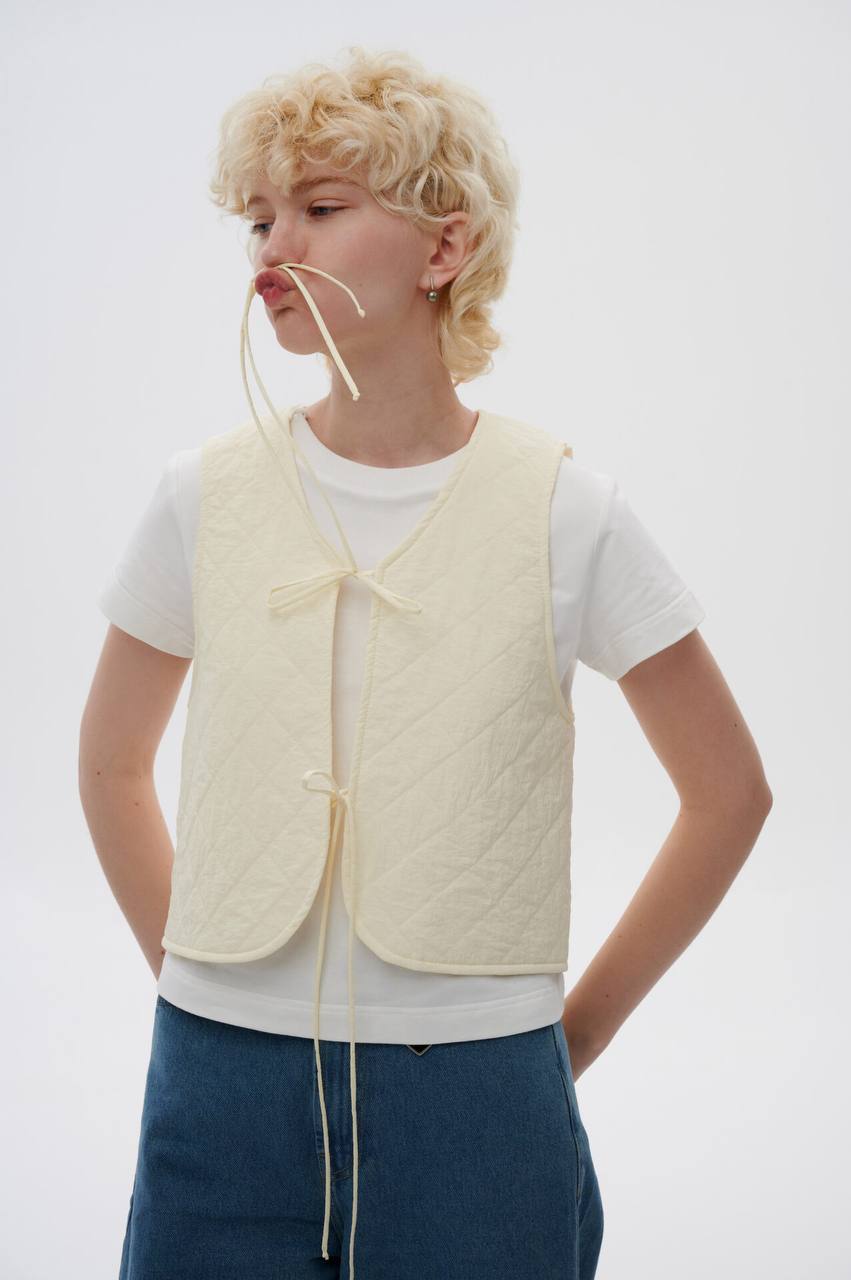 Cropped Vest