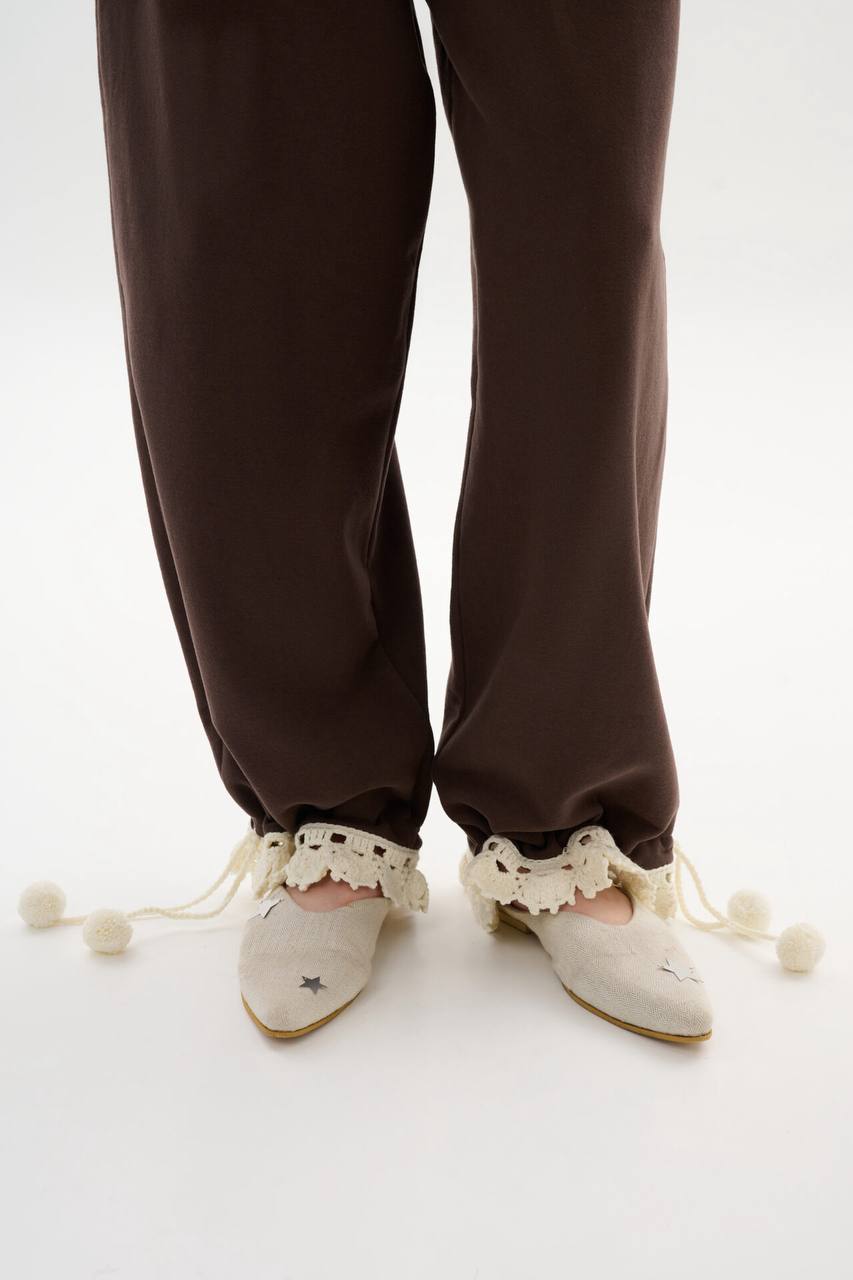 Pants With Lace Hem